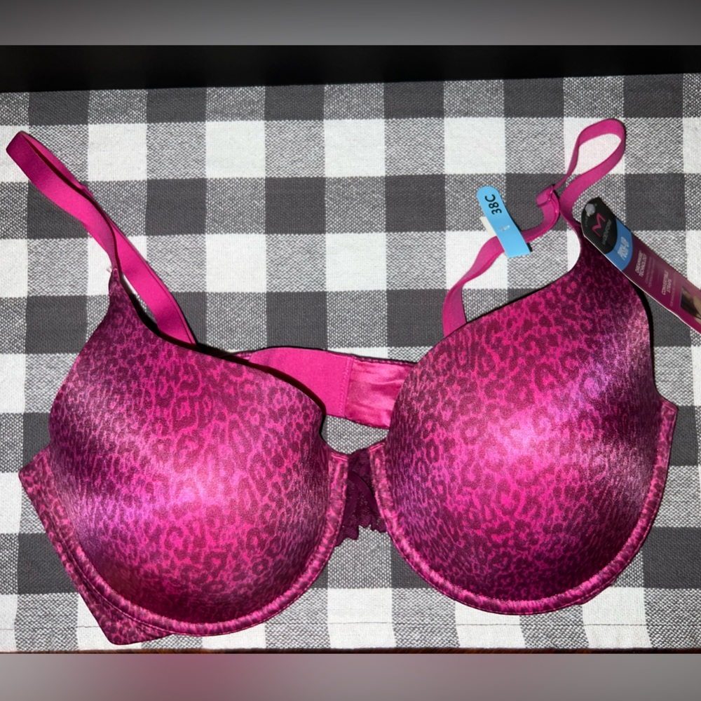 Maidenform NWT size 38C